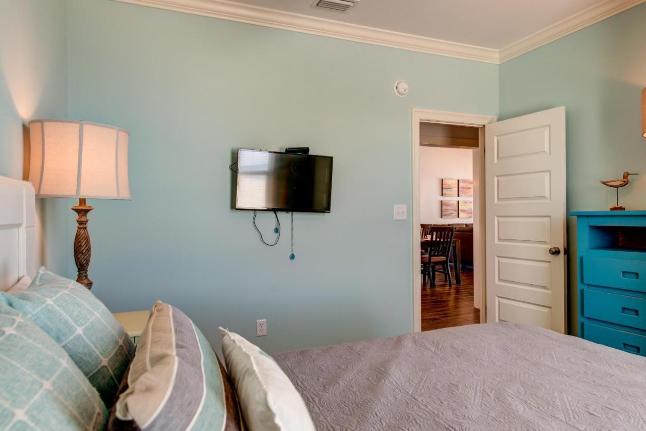 High Tide - Pet Friendly! Expansive Floor Plan And Stunning Views! Large Gulf Front Deck! Home 더핀 아일랜드 외부 사진