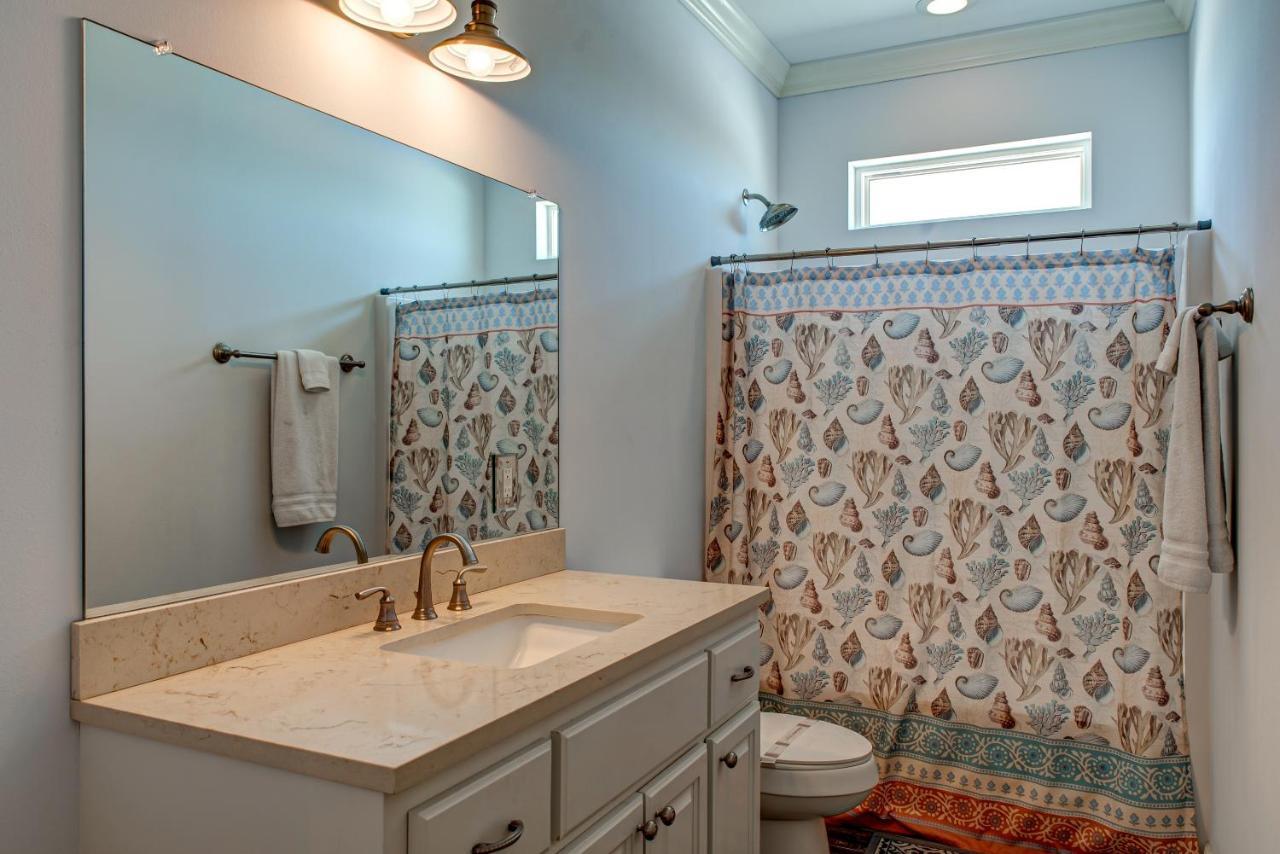 High Tide - Pet Friendly! Expansive Floor Plan And Stunning Views! Large Gulf Front Deck! Home 더핀 아일랜드 외부 사진